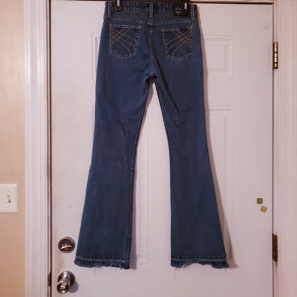 Levi Strauss juniors 7 medium wash low rise flare - Picture 3 of 9